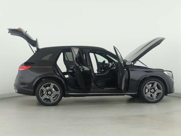Mercedes GLC 300 — photo 8