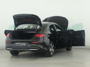 Mercedes CLA 180 — photo 9