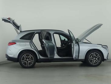 Mercedes GLC 220 — photo 8