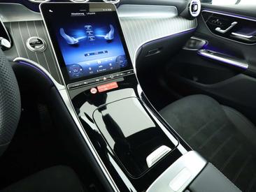 Mercedes GLC 300 — photo 15