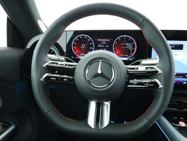 Mercedes CLA 220 — photo 11