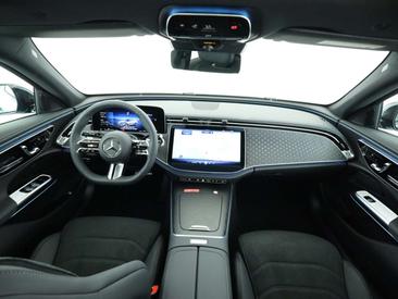 Mercedes Classe E Break 220 — photo 19