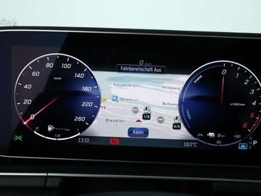 Mercedes GLE 350 — photo 12