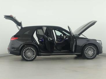 Mercedes GLC 220 — photo 8
