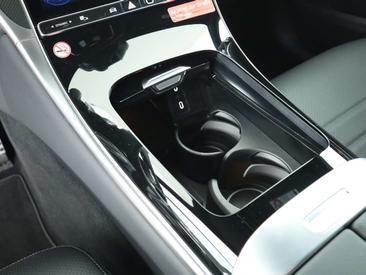 Mercedes GLC 220 — photo 15