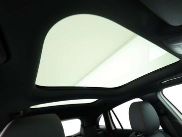 Mercedes GLA 250 — photo 21