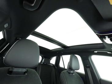 Mercedes GLC 300 — photo 21