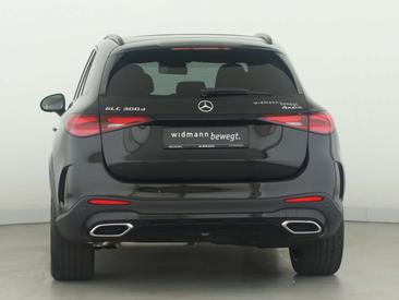 Mercedes GLC 300 — photo 4