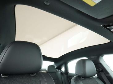 Mercedes CLA 180 — photo 21