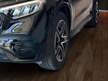Mercedes GLC 220 AMG Line — photo 15