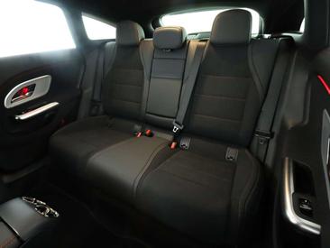 Mercedes CLA 250 — photo 18