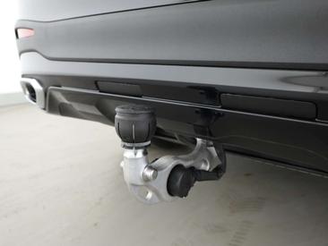 Mercedes GLC 300 — photo 27