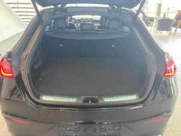Mercedes GLC 220 AMG Line — photo 17