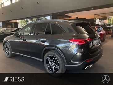 Mercedes GLC 220 — photo 2