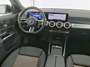 Mercedes EQB 250 Night Edition — photo 5