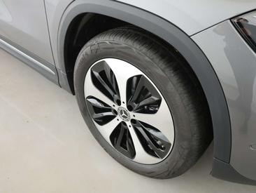 Mercedes GLA 220 — photo 22