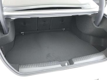 Mercedes CLA 200 — photo 23