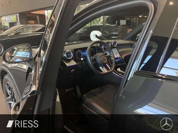 Mercedes GLC 220 — photo 3