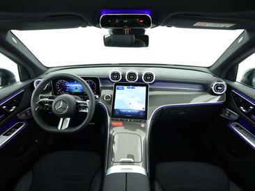 Mercedes GLC 220 — photo 19