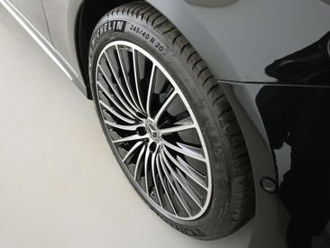 Mercedes Classe E 300 — photo 22