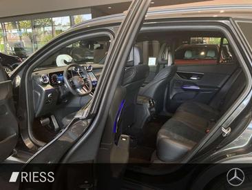 Mercedes GLC 220 — photo 6