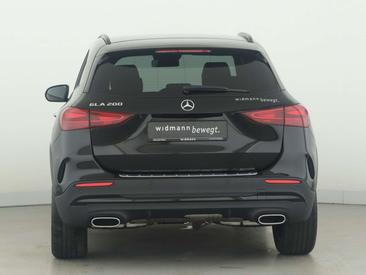 Mercedes GLA 200 — photo 4