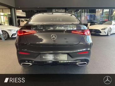Mercedes GLC 300 — photo 7