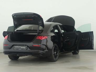 Mercedes CLA 200 — photo 9
