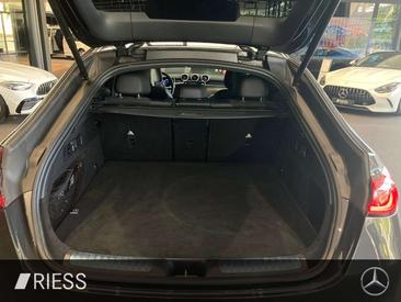 Mercedes GLC 300 — photo 8