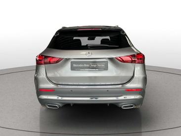 Mercedes GLA 180 AMG Line — photo 5