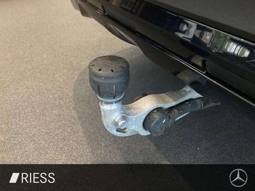 Mercedes GLC 220 — photo 14