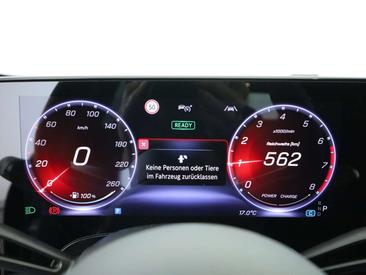 Mercedes CLA 200 — photo 12