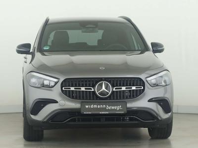 Mercedes GLA 180