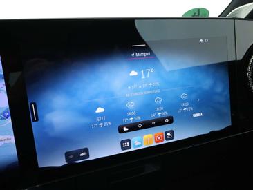 Mercedes CLA 220 — photo 29