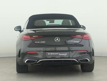 Mercedes CLE 200 — photo 4