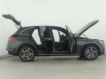 Mercedes GLC 220 — photo 8