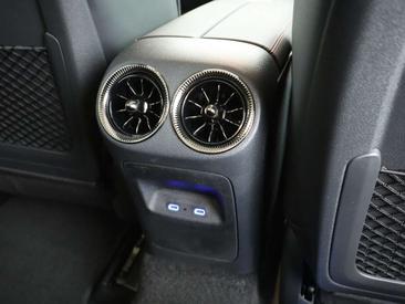 Mercedes CLA 200 — photo 24
