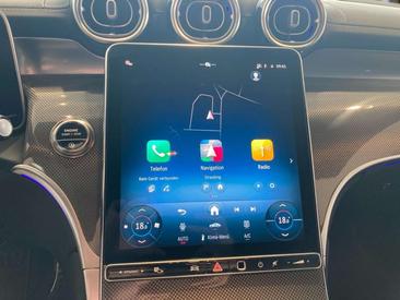 Mercedes GLC 200 AMG Line — photo 12