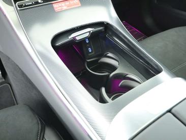Mercedes GLC 220 — photo 15