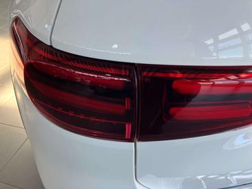 Mercedes GLB 180 — photo 18