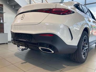 Mercedes GLC 200 AMG Line — photo 16