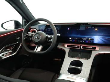Mercedes GLC 400 — photo 10