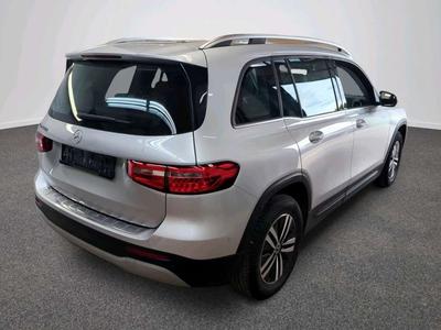 Mercedes GLB 200