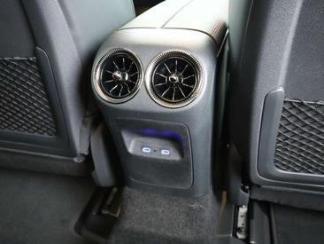 Mercedes CLA 200 — photo 24