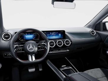 Mercedes GLA 200 — photo 4