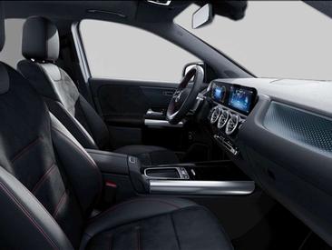 Mercedes GLA 200 — photo 7