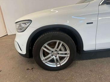 Mercedes GLC 300 — photo 6