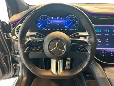 Mercedes EQS 580 Night Edition — photo 11