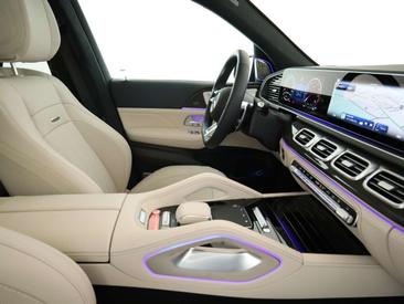 Mercedes GLS 63 AMG 63 — photo 17