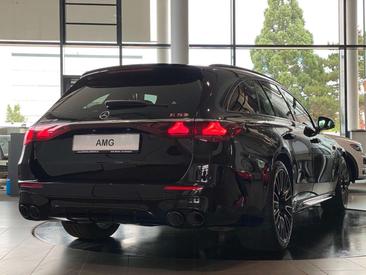 Mercedes Classe E 53 AMG 53 Night Edition — photo 4